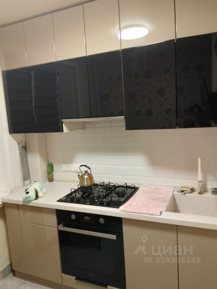 Аренда 2-комн квартиры на вторичном рынке Реутов, проспект Мира, 47