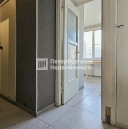 Продажа 2-комн квартиры на вторичном рынке Подвойского ул,  д. 24,  к. 1