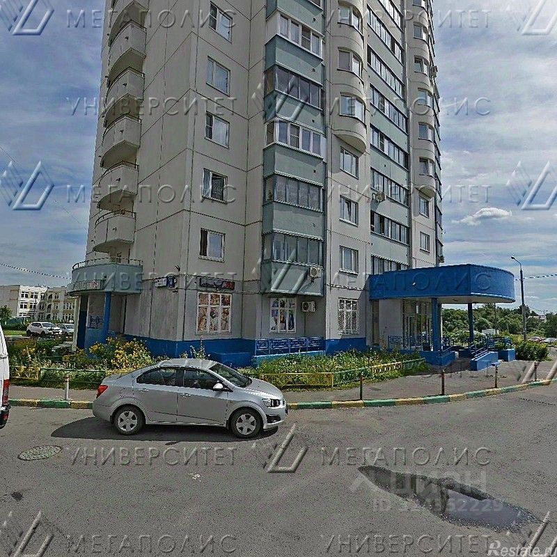 Продажа торгового помещения Лухмановская улица,  д. 18