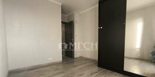 3-комн квартира ул Молдагуловой,  д. 10,  к. 4