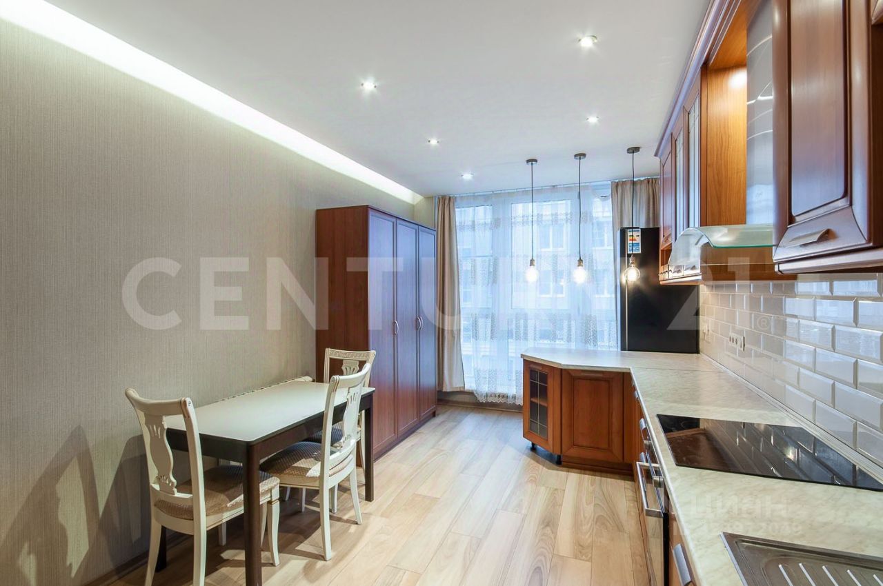 Продажа 3-комн квартиры на вторичном рынке улица Николо-Хованская, 22