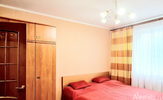 Продажа 2-комн квартиры на вторичном рынке ул Адмирала Лазарева,  д. 8