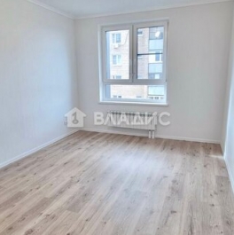 Продажа 3-комн квартиры на вторичном рынке ул Гарибальди,  д. 17,  к. 1