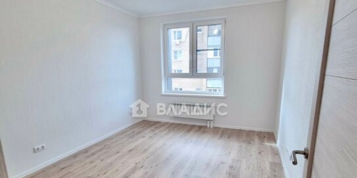 3-комн квартира ул Гарибальди,  д. 17,  к. 1