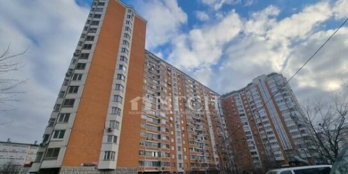 2-комн квартира ул Краснодарская,  д. 74,  к. 2 стр 1