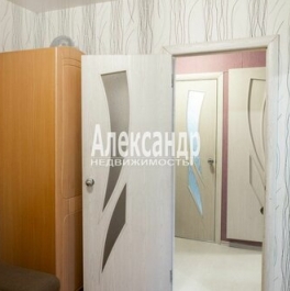 Продажа 1-комн квартиры на вторичном рынке Въезд, Рощинская улица,  д. 3А