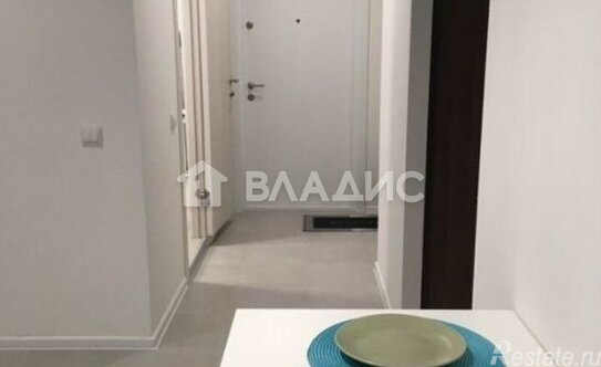 Продажа 1-комн квартиры на вторичном рынке улица Усадебный Парк,  д. 3