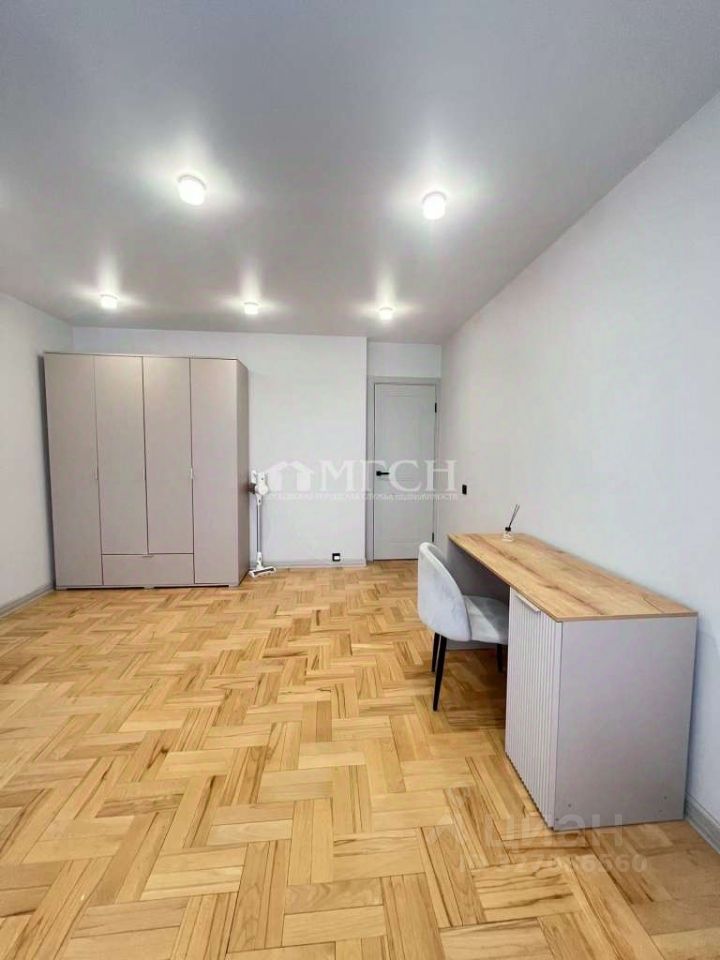 Аренда 3-комн квартиры на вторичном рынке Библиотечная улица,  д. 6