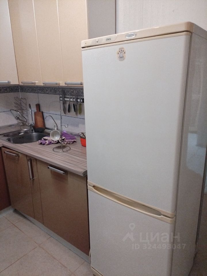 Аренда 2-комн квартиры на вторичном рынке Отрадное, Центральная улица, 17