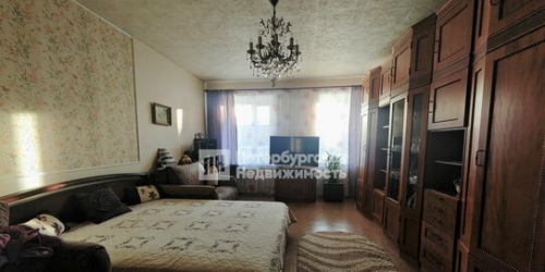 2-комн квартира Петергофское ш,  д. 45