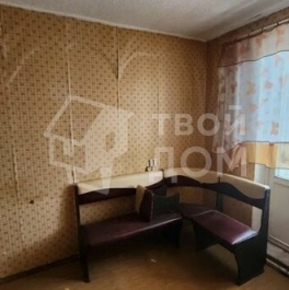 Продажа 2-комн квартиры на вторичном рынке Назиевское городское поселение, Школьный проспект,  д. 20