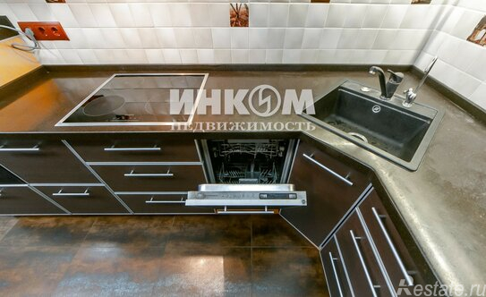 Продажа 2-комн квартиры на вторичном рынке Борисовская улица,  д. 1