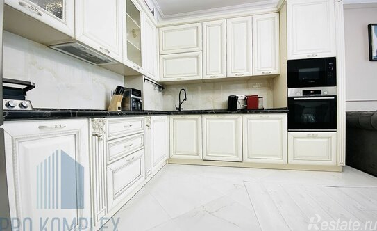 Продажа 3-комн квартиры на вторичном рынке Скандинавский б-р,  д. 5,  к. 3