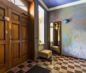 Продать Помещения свободного назначения Татарская Б. ул  30 с2 