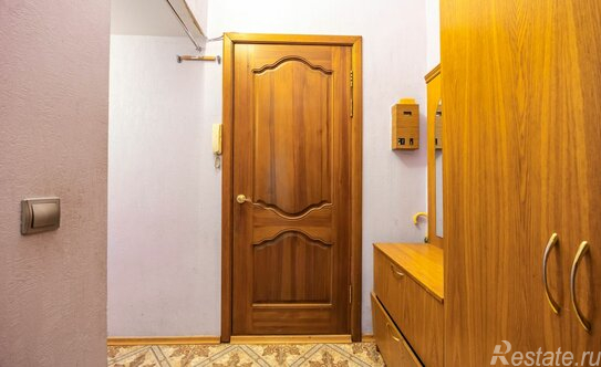 Продажа 2-комн квартиры на вторичном рынке Старо-Петергофский пр-кт,  д. 15