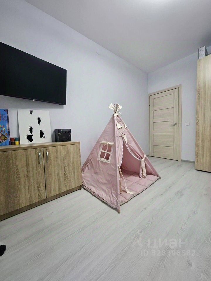 Продажа 2-комн квартиры на вторичном рынке улица Владимира Пчелинцева, 6к2