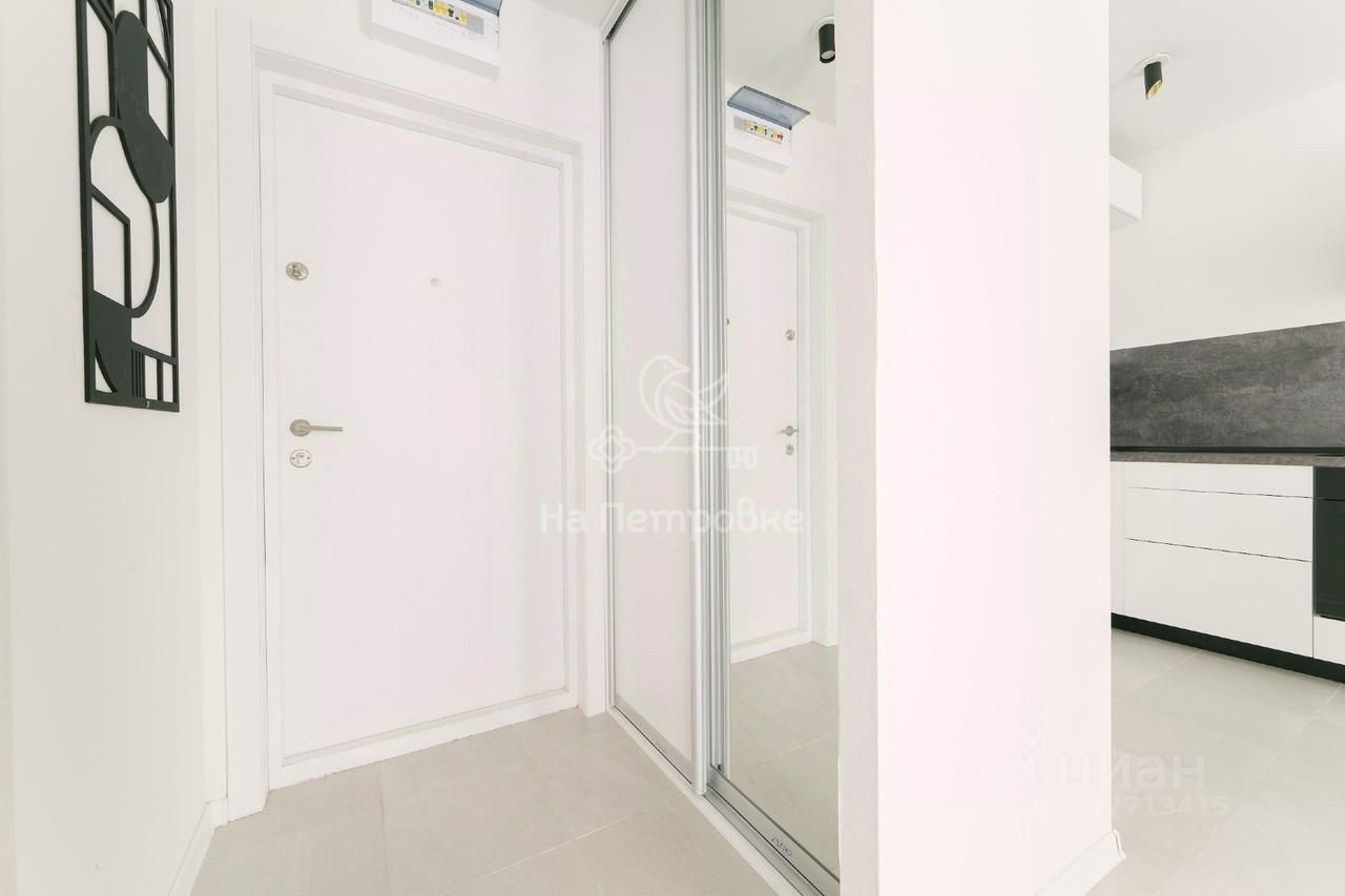 Аренда 2-комн квартиры на вторичном рынке улица Малое Понизовье, 4