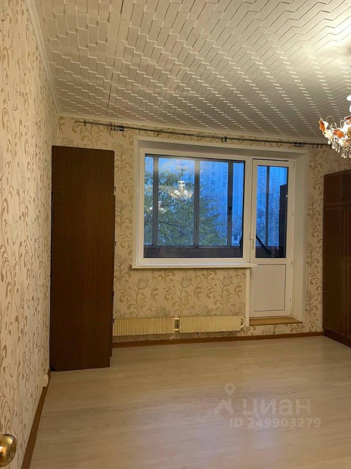 Аренда 1-комн квартиры на вторичном рынке улица Академика Челомея, 10