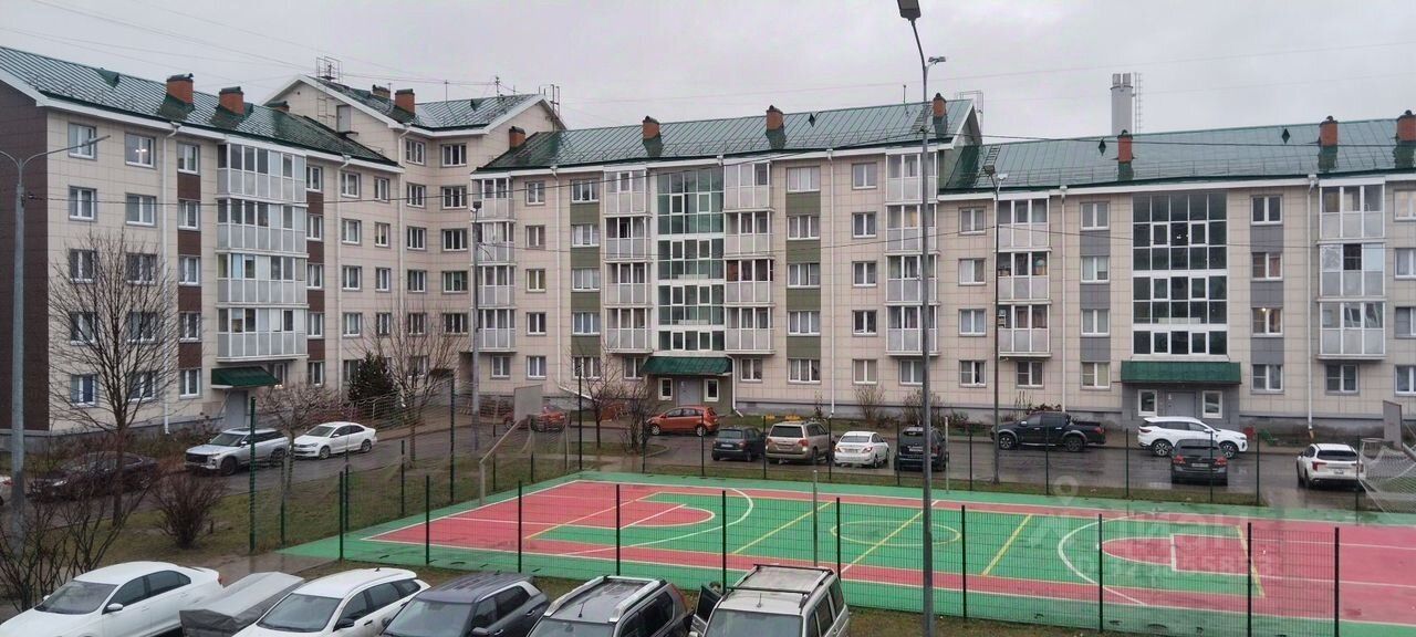 Продажа 1-комн квартиры на вторичном рынке Шушары п