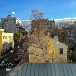 Продажа 1-комн квартиры на вторичном рынке Скатертный переулок,  д. 23