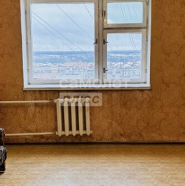 Продажа 1-комн квартиры на вторичном рынке Серпухов, Юбилейная улица,  д. 9