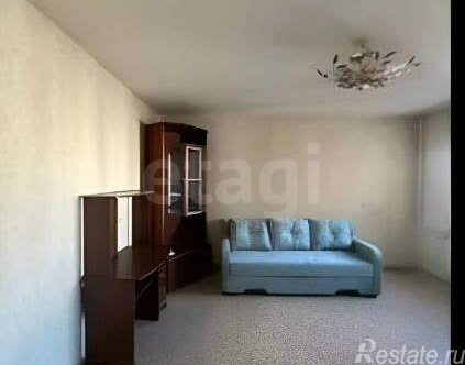 Продажа 2-комн квартиры на вторичном рынке Богатырский пр-кт,  д. 60 к2