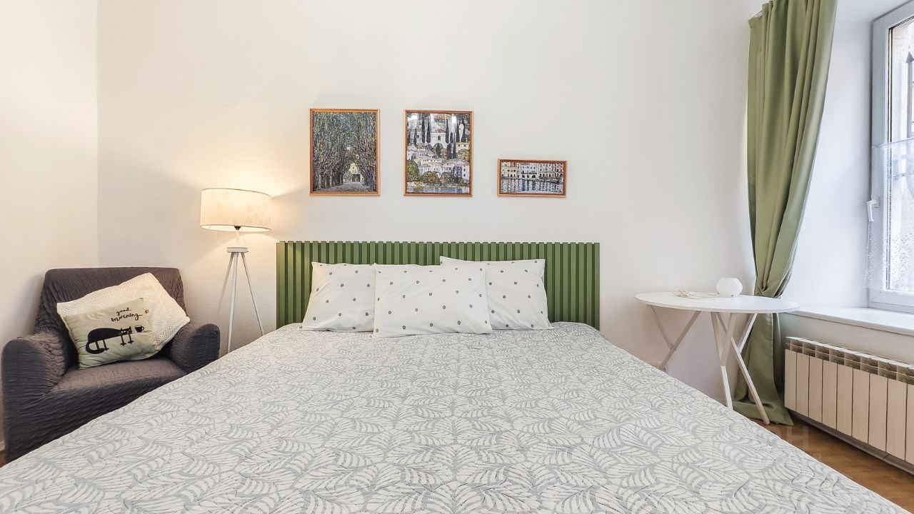 Аренда 2-комн квартиры на вторичном рынке набережная Реки Фонтанки, 107