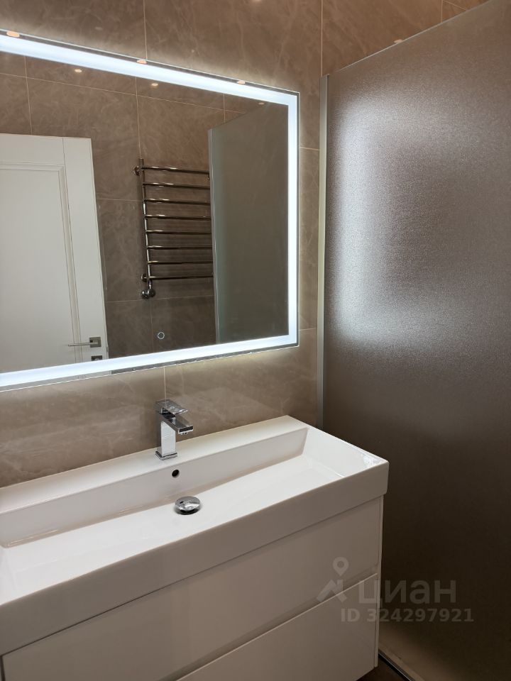 Аренда 2-комн квартиры на вторичном рынке Мантулинская улица, 9к3