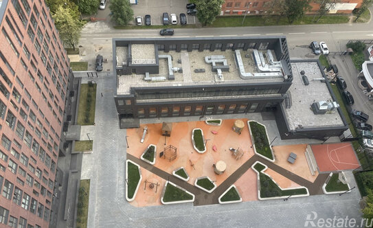 Продажа 5-комн квартиры на вторичном рынке Лермонтовская улица,  д. 1