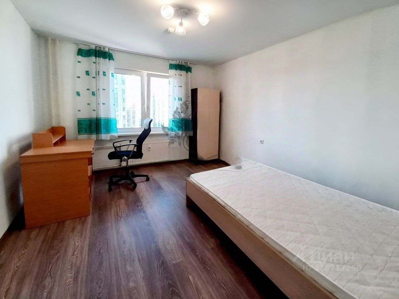 Продажа 3-комн квартиры на вторичном рынке Яхтенная улица, 30к2