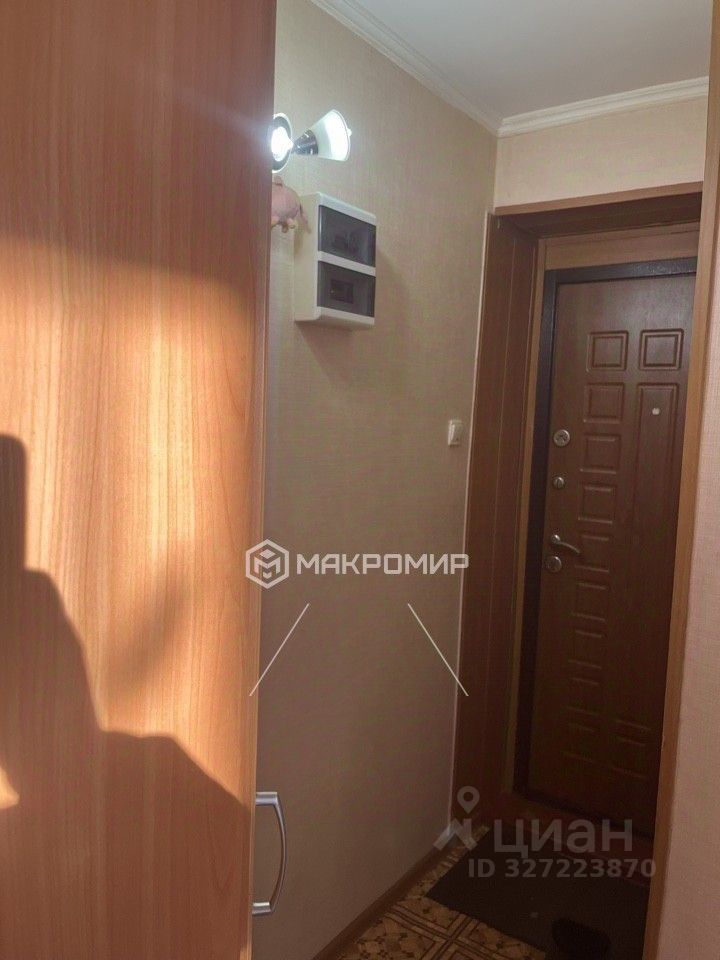 Продажа 2-комн квартиры на вторичном рынке пос. Климово, улица Центральная, 2