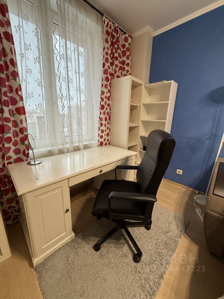 Аренда 1-комн квартиры на вторичном рынке проспект Королева, 63к2