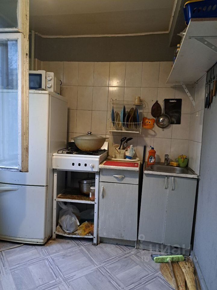 Продажа 2-комн квартиры на вторичном рынке Октябрьская набережная, 64К2