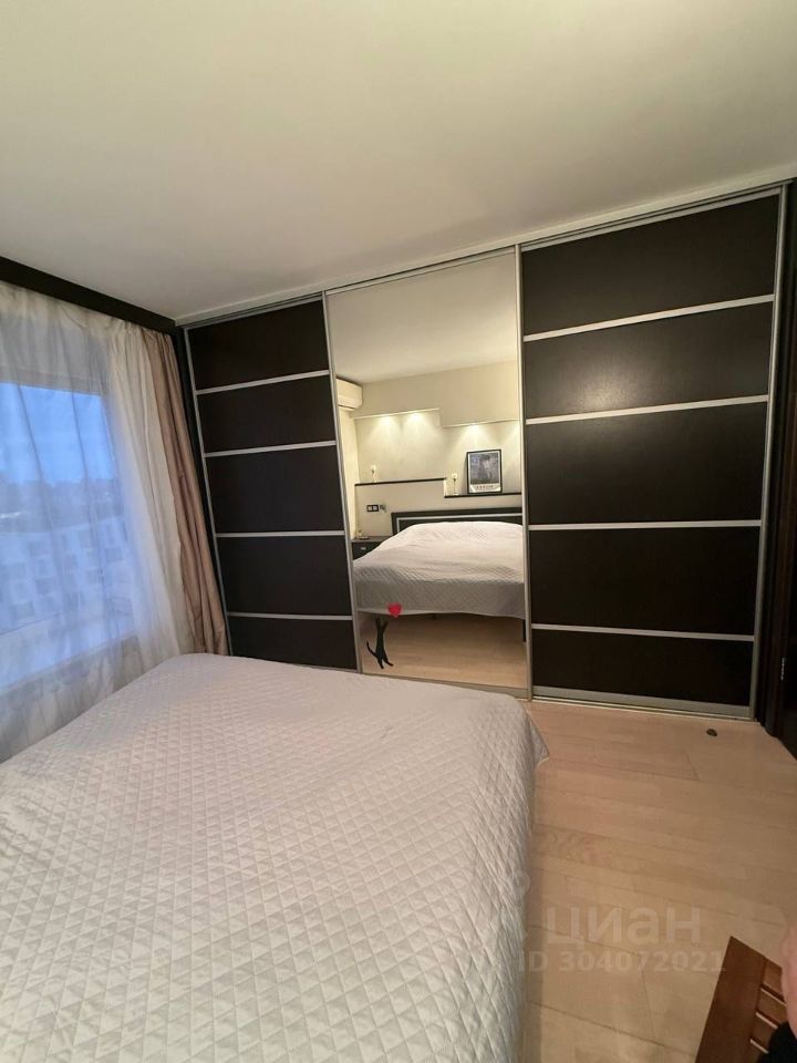 Аренда 2-комн квартиры на вторичном рынке Большой Саввинский переулок, 2К1