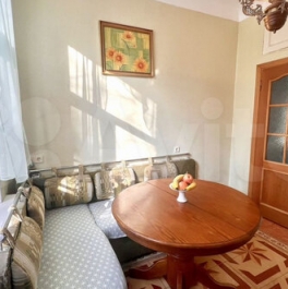 Продажа 3-комн квартиры на вторичном рынке Пионерская улица