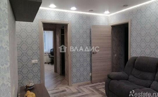 Продажа 4-комн квартиры на вторичном рынке проспект Солидарности,  д. 9 к1