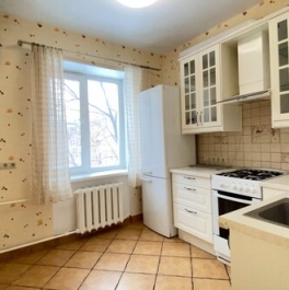 Аренда 2-комн квартиры на вторичном рынке ул Анненская,  д. 8