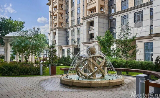 Продажа 4-комн квартиры на вторичном рынке Верхняя улица,  д. 20 к1