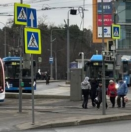 Продажа 3-комн квартиры на вторичном рынке Авиационная улица, 66