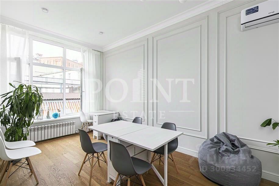 Продажа 2-комн квартиры на вторичном рынке Мясницкая улица, 13С10