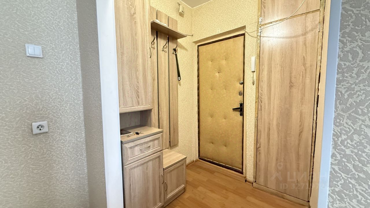 Продажа 2-комн квартиры на вторичном рынке Имени А.М. Маркова мкр,  д. 35
