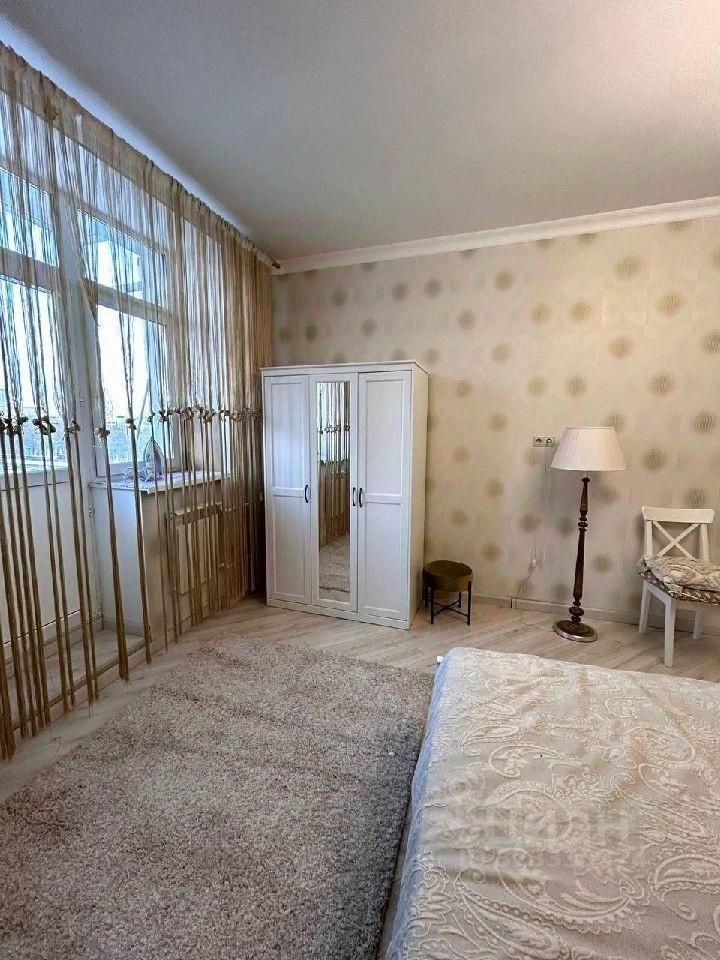 Аренда 2-комн квартиры на вторичном рынке Ломоносовский проспект, 23