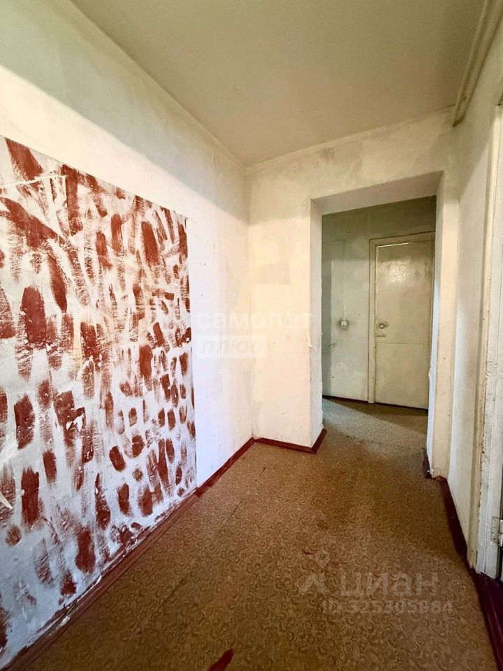 Продажа 2-комн квартиры на вторичном рынке Куровское, улица Кирова,  д. 18