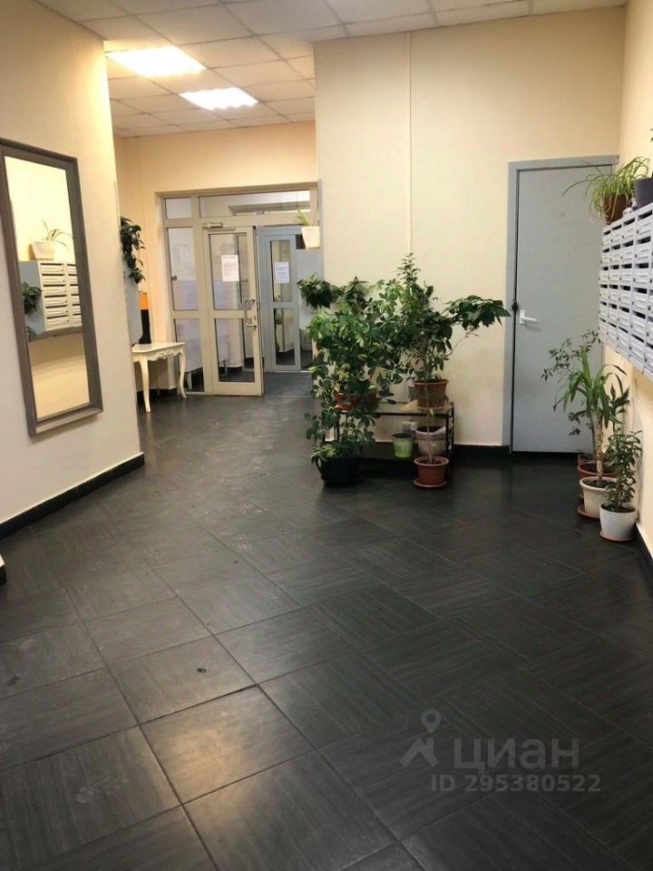 Продажа 1-комн квартиры на вторичном рынке улица Твардовского, 12к1