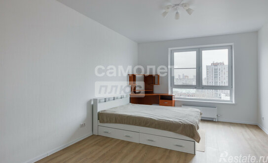 Продажа 1-комн квартиры на вторичном рынке Кронштадтский б-р