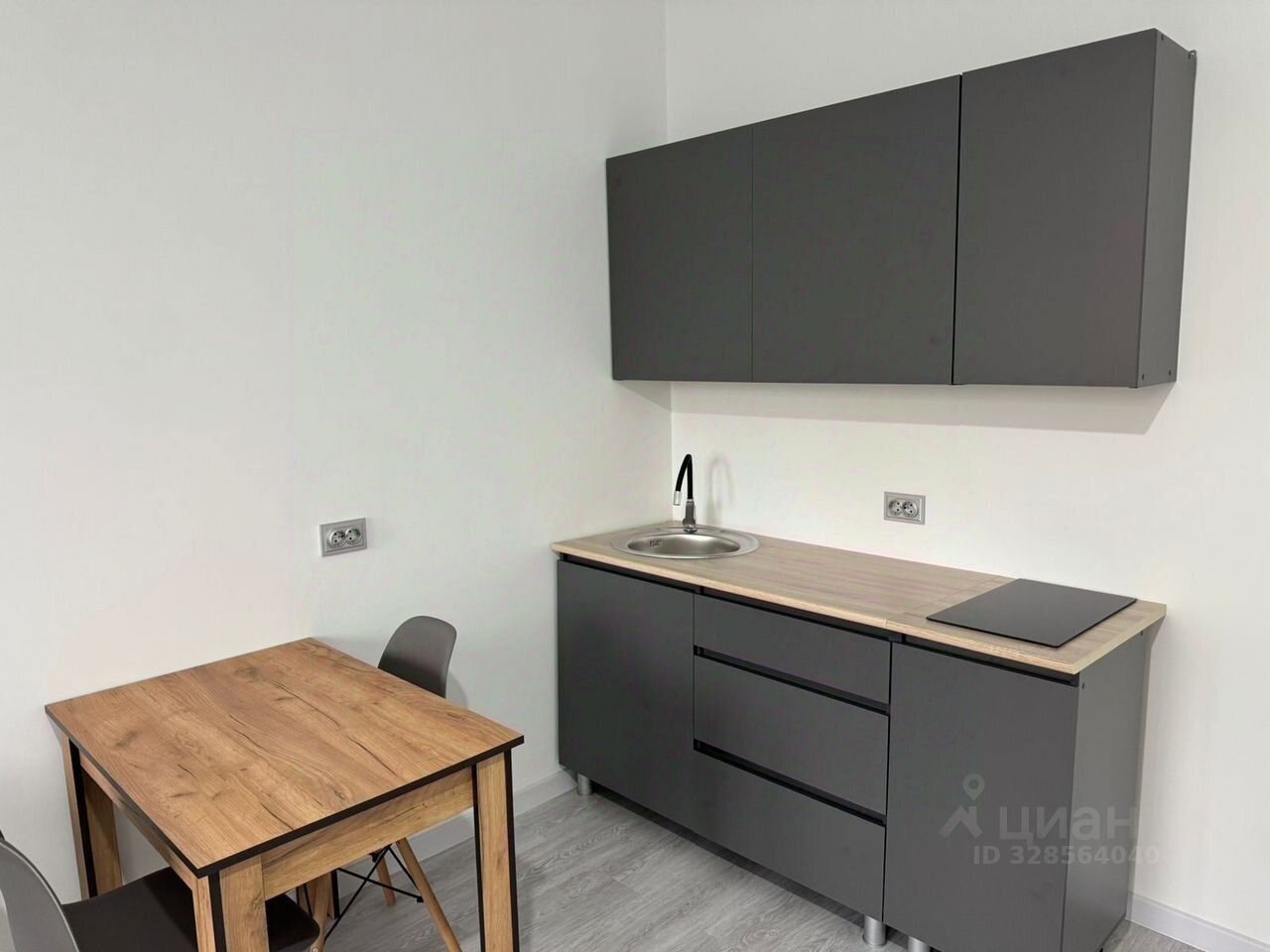 Продажа студии пос. Стрельна, проспект Буденного, 20к5