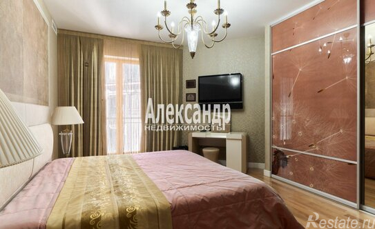 Продажа 3-комн квартиры на вторичном рынке линия 10-я В.О.,  д. 17,  к. 2