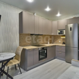 Продажа 3-комн квартиры на вторичном рынке Пушкин г, Генерала Хазова ул,  д. 13