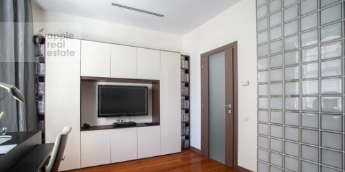 3-комн квартира Новопесковский М. пер,  д. 8