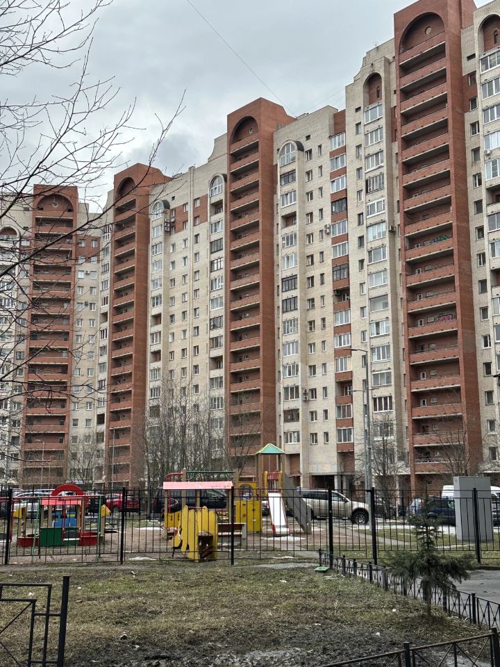 Аренда 1-комн квартиры на вторичном рынке улица Ленсовета, 90